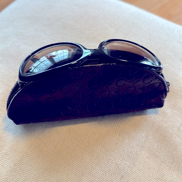 Celine Triomphe Black & Gold Tone Sunglasses with Case and Dust Cloth - Picture 4 of 15